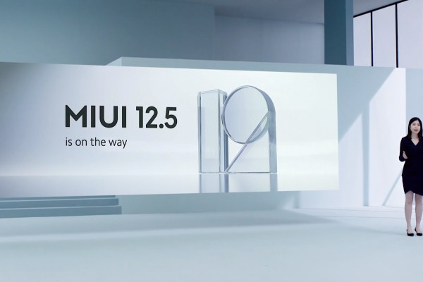 Официально: какие устройства и когда обновятся до MIUI 12.5