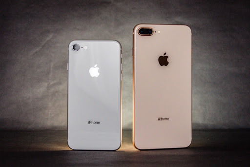 Apple снимает iPhone 8 с продажи после анонса iPhone SE 