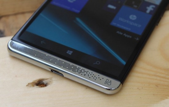 HP работает над смартфоном с Windows Mobile 10