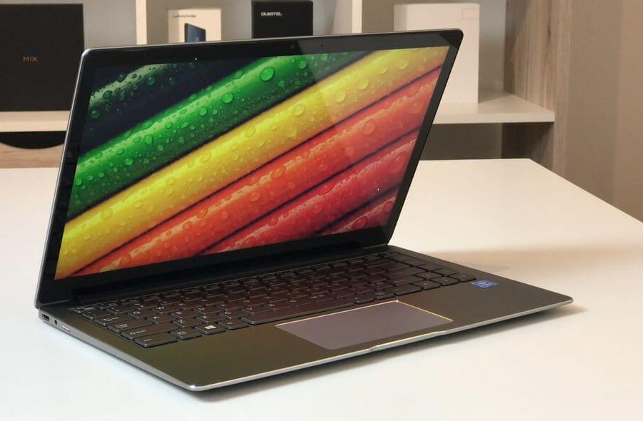 Chuwi запускает тонкий бюджетный ноутбук с процессором Intel Gemini Lake