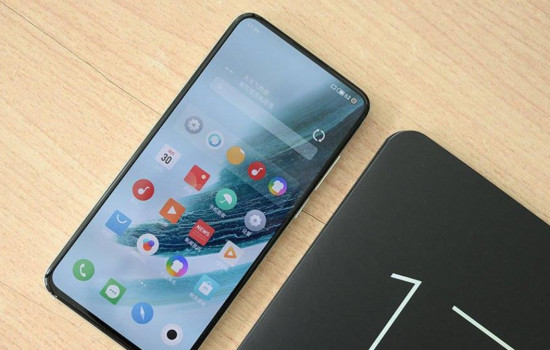 Meizu выпускает флагманский смартфон на Snapdragon 865