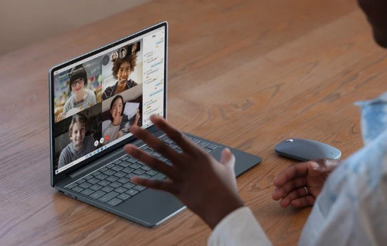 Microsoft представил ноутбук Surface Go за $550
