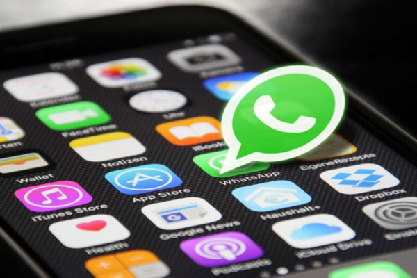 Как включить автоматически исчезающие сообщения в WhatsApp